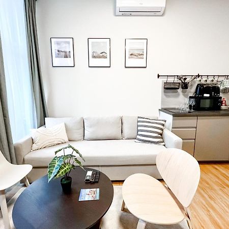 T32 Central Modern Suites Budapest Ngoại thất bức ảnh