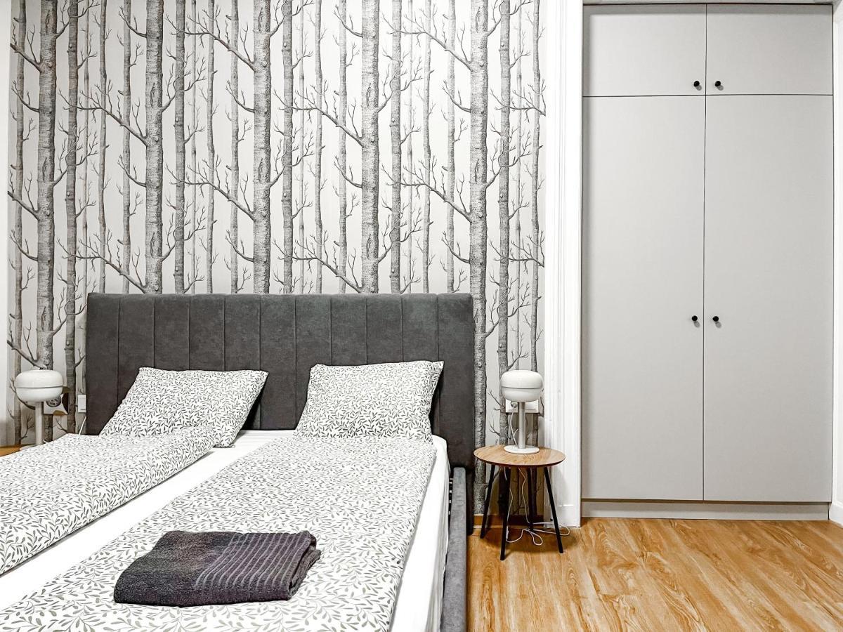 T32 Central Modern Suites Budapest Ngoại thất bức ảnh