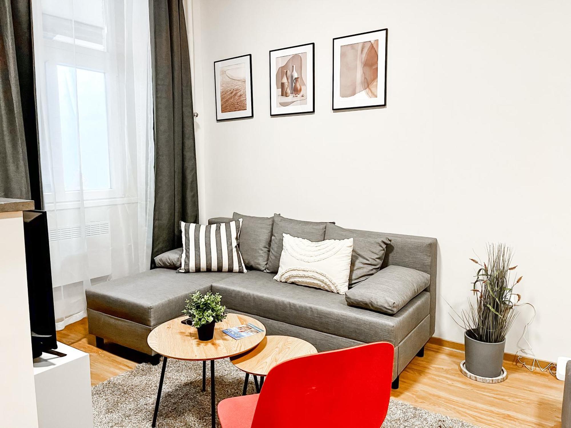 T32 Central Modern Suites Budapest Ngoại thất bức ảnh